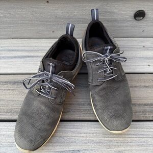 Johnston & Murphy XC4 Casual Navy Waterproof Oxfords with Tan Size 10.5M N